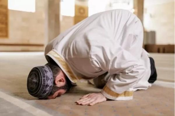 Memahami Hukum Fardhu Kifayah dan Fardhu `Ain dalam Islam