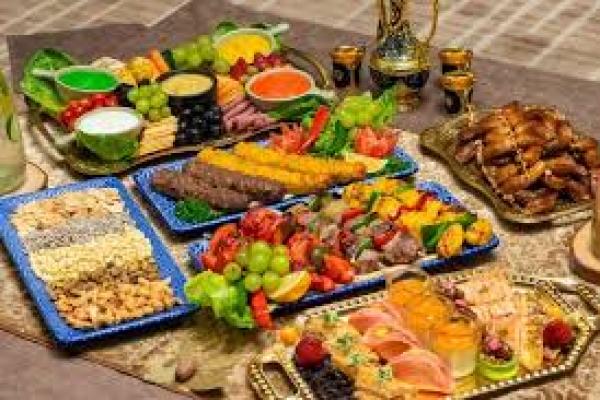 Dosa Karena Menghidangkan Makanan Kadaluarsa