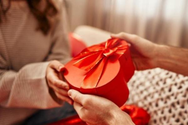 Bolehkah Merayakan Valentine dalam Ajaran Islam? Ini Penjelasannya