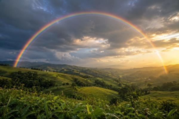 Pesona Warna Pelangi Bukti Keagungan Sang Pencipta