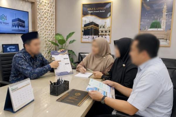 Waspada Ciri Biro Perjalanan Umrah Bermasalah Sesuai Syariat